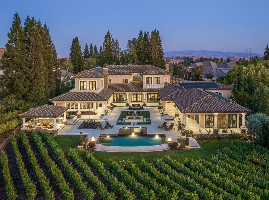 Bella Diablo Vista Masterpiece on Blackhawk’s Eagle Ridge